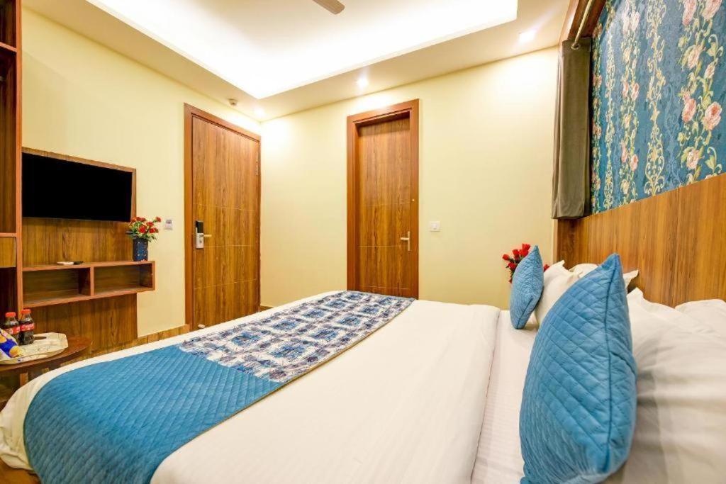 Hotel Rosewood Near Delhi Airport New Delhi Eksteriør billede