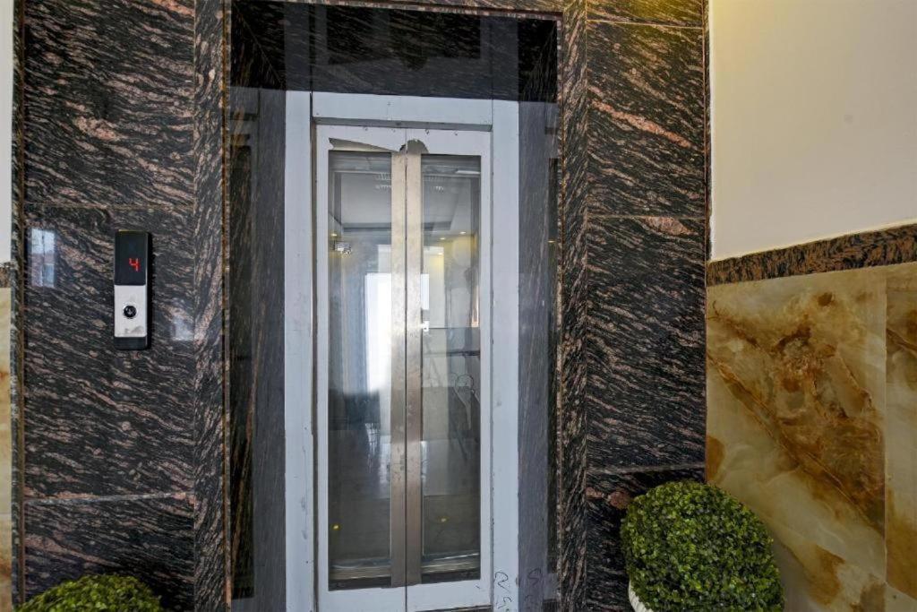 Hotel Rosewood Near Delhi Airport New Delhi Eksteriør billede